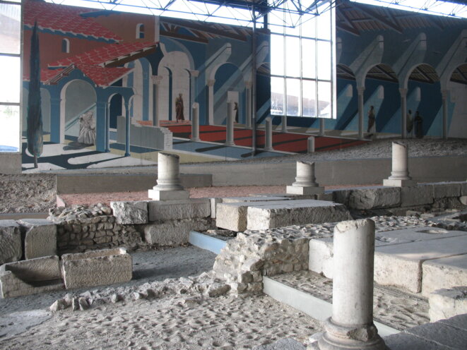 Saint Laurent de Choulans, à Lyon, une des plus grandes basiliques paléochrétiennes de France © chantiers hypothèses Saint Laurent de Choulans, à Lyon, une des plus grandes basiliques paléochrétiennes de France © chantiers hypothèses