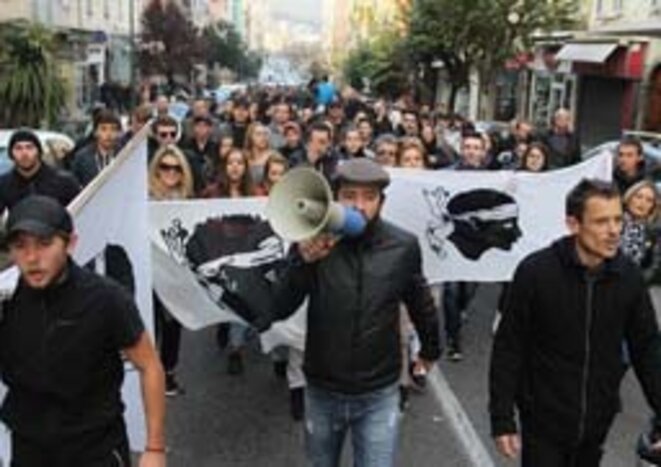 Laxisme, racisme et nationalisme