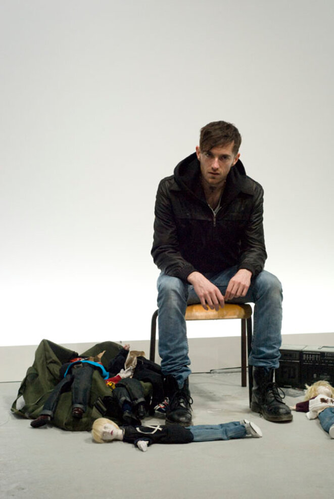 Théâtre : L'Humanité est-elle surévaluée? - Jerk, mise en scène de Gisèle Vienne