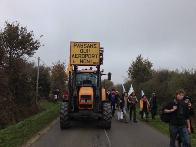 A demonstration to re-occupy the airport development area at Notre-Dames-des-Landes in 2012. (JL) A demonstration to re-occupy the airport development area at Notre-Dames-des-Landes in 2012. (JL)
