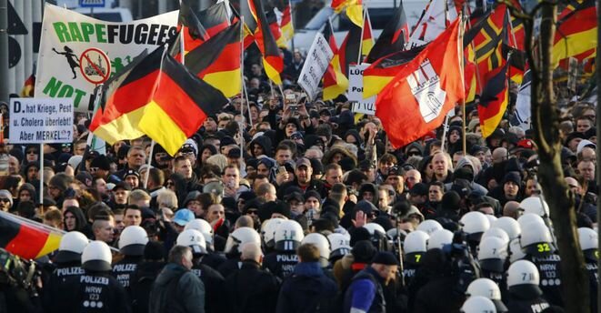 Protestas anti-inmigrantes en Colonia, el sábado 9 de enero de 2016. © Reuters
