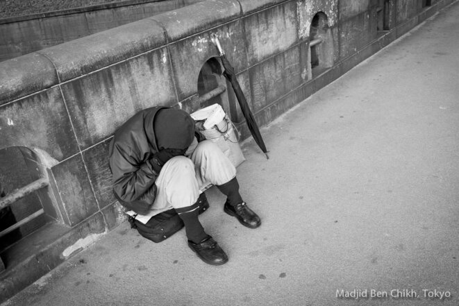 Plus rien, nul part où aller, plus personne à qui parler... © Madjid Ben Chikh Plus rien, nul part où aller, plus personne à qui parler... © Madjid Ben Chikh