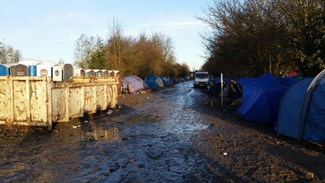 camp de migrants de Grande Synthe © Celia Blauel camp de migrants de Grande Synthe © Celia Blauel
