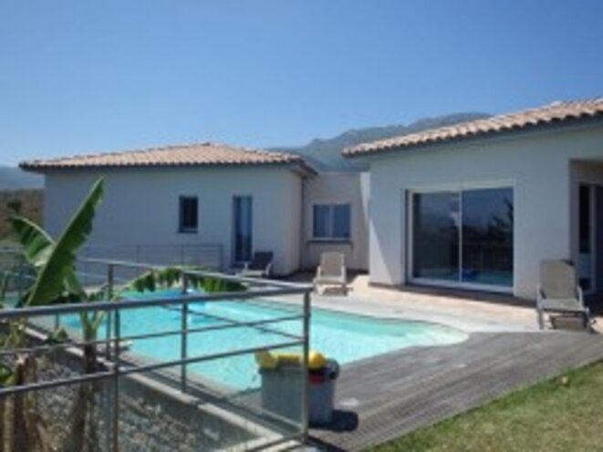 Corse : Il n'y a aucune justification au statut de résident