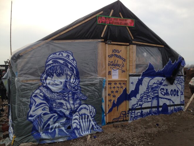 Ecole du Chemin des Dunes, zone sud de la Jungle de Calais, Février 2016 © Sébastien Thiéry Ecole du Chemin des Dunes, zone sud de la Jungle de Calais, Février 2016 © Sébastien Thiéry