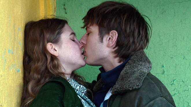 crache coeur de julia kowalski crache coeur de julia kowalski