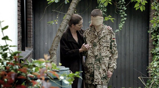 Omer Fast. Le présent continue