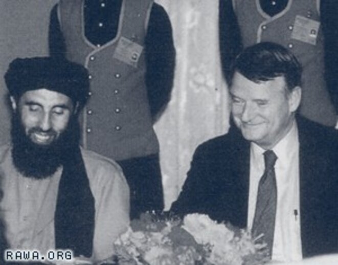 peter-franssen-terrorisme-expo-chine3-hekmatyar-richard-kerr-60fec peter-franssen-terrorisme-expo-chine3-hekmatyar-richard-kerr-60fec