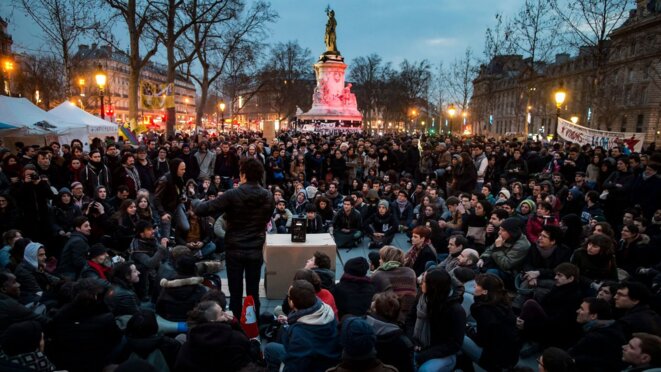 Assemblée populaire du 32 mars, République Paris © Photo Ag : MaxPPP/EPA/IAN LANGSDON