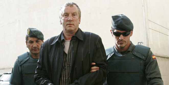 Guennadi Petrov, le leader présumé du groupe mafieux Tambovskaya-Malychevskaya lors de son arrestation en 2008 en Espagne © Reuters Guennadi Petrov, le leader présumé du groupe mafieux Tambovskaya-Malychevskaya lors de son arrestation en 2008 en Espagne © Reuters