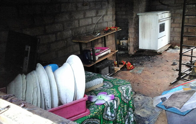 Une des habitations brûlées le 21 février 2016, Tsimkoura. © La Cimade Une des habitations brûlées le 21 février 2016, Tsimkoura. © La Cimade