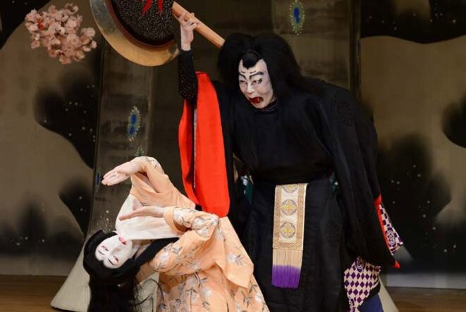 Yajûrô Bandô donne une magistrale représentation Kabuki, à la MCJ du Japon à Paris