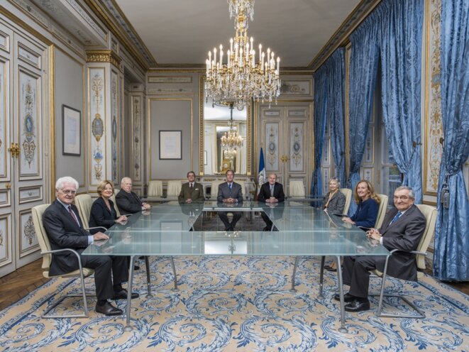 Les membres du Conseil constitutionnel à l'automne 2015, encore sous la présidence de Jean-Louis Debré © Conseil constitutionnel Les membres du Conseil constitutionnel à l'automne 2015, encore sous la présidence de Jean-Louis Debré © Conseil constitutionnel