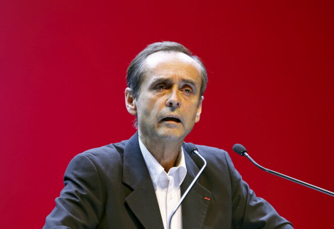 Robert Ménard, le 1er décembre 2015, lors d'un meeting du FN à Toulon, pendant les régionales. © Reuters Robert Ménard, le 1er décembre 2015, lors d'un meeting du FN à Toulon, pendant les régionales. © Reuters