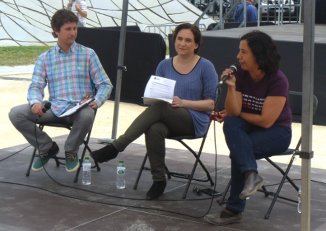 Barcelone : Ada Colau défend son bilan et propose une alliance au PSC et à ERC