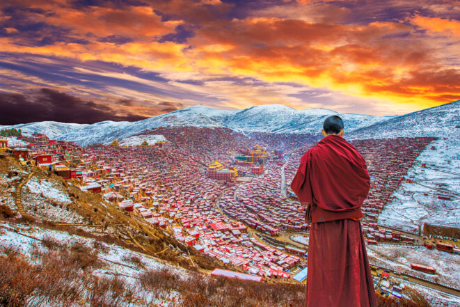 sichuan-province-seda-county-larung-gar-buddhist-academy-winter