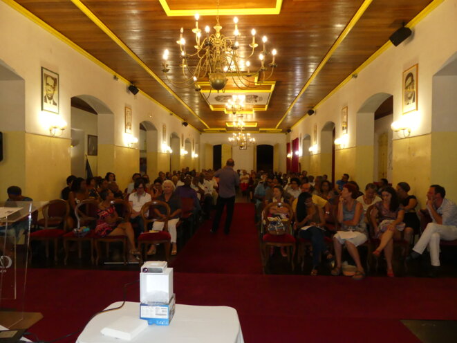 Le Collectif Couachi a tenu sa première conférence à la mairie de Cayenne.