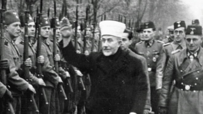 Novembre 1943 - Husseini passe en revue les SS musulmans Novembre 1943 - Husseini passe en revue les SS musulmans