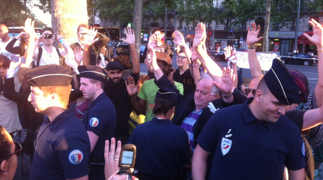 Gazette debout Gazette debout