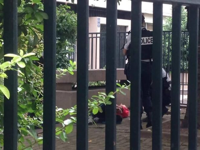 Mineurs isolés étrangers à Paris: une tragédie, par A. Nadimi et Morgann B. Pernot