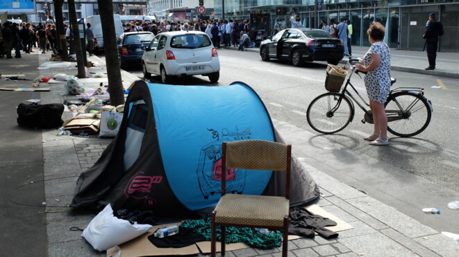 Depuis plus d’un an, toujours des campements. Que fait-on ?, par des soutiens