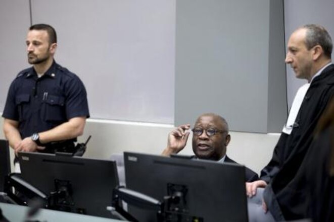 Gbagbo à La Haye. L'ex-président plaide non coupable des crimes contre l'humanité dont il est accusé. © Reuters Gbagbo à La Haye. L'ex-président plaide non coupable des crimes contre l'humanité dont il est accusé. © Reuters