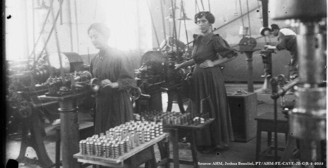 Women in Modern Wars