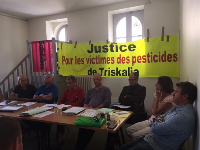 Conférence de presse d'anciens salariés de Triskalia, à Rennes, le 9 septembre 2016 (JL). Conférence de presse d'anciens salariés de Triskalia, à Rennes, le 9 septembre 2016 (JL).