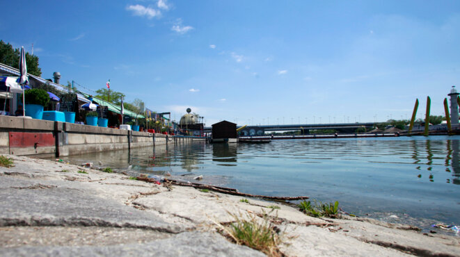 Les bords du Danube, à Vienne, là où le corps de Choukri Ghanem a été retrouvé le 29 avril 2012. © Reuters