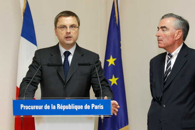 Christian Flaesch à gauche, ancien patron de la police judiciaire parisienne Christian Flaesch à gauche, ancien patron de la police judiciaire parisienne