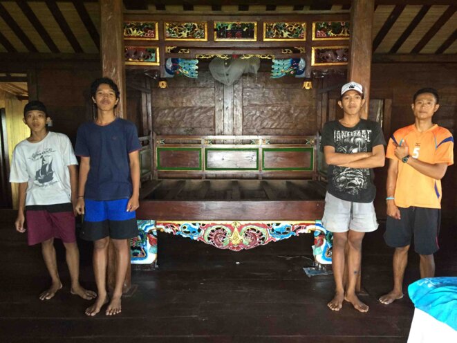 Couleurs et bien-être du peuple balinais