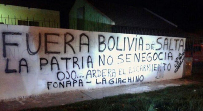 Banderole signée par les néo-nazis de la Fonapa. Banderole signée par les néo-nazis de la Fonapa.