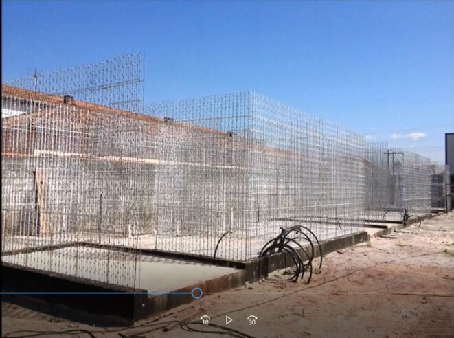Constructions au Brésil avec les contrefaçons Constructions au Brésil avec les contrefaçons