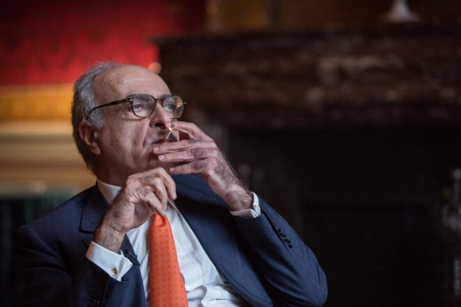 Ziad Takieddine, le 12 novembre 2016, dans son appartement parisien. © Pedro Da Fonseca/Premières Lignes Ziad Takieddine, le 12 novembre 2016, dans son appartement parisien. © Pedro Da Fonseca/Premières Lignes
