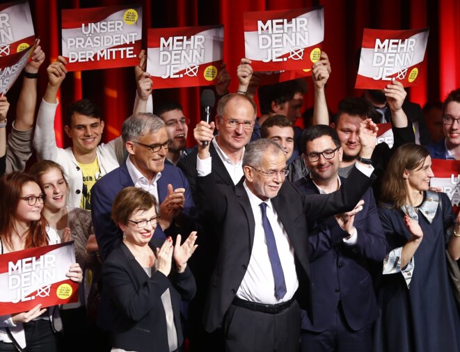 Alexander Van der Bellen, au soir de son élection. © Reuters
