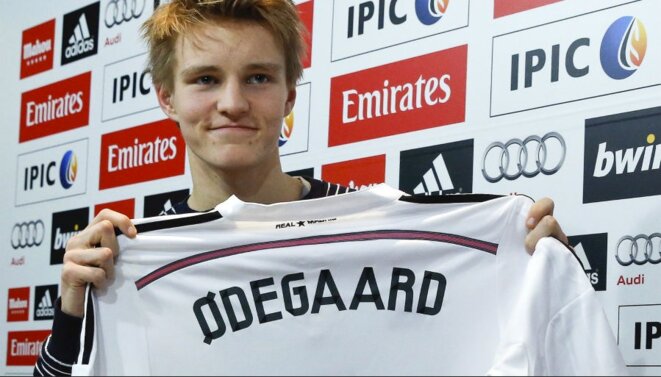 Martin Ødegaard, lors de son arrivée à Madrid © Reuters