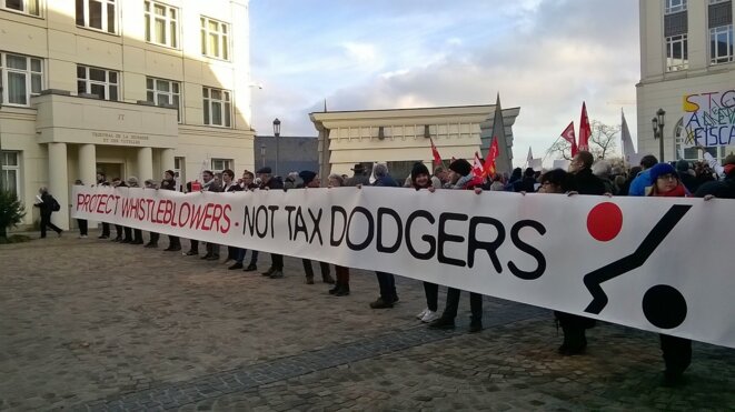 Devant la cour d'appel de Luxembourg, le 12 décembre. © D.I.