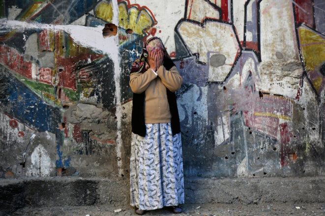 Une femme pleure après une explosion à Diyarbakir © Reuters Une femme pleure après une explosion à Diyarbakir © Reuters