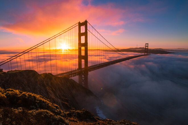 "Nous construisons des ponts, pas des murs" © by Kun Chen "Nous construisons des ponts, pas des murs" © by Kun Chen