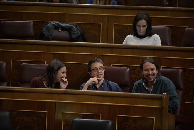 Irene Montero, Íñigo Errejón et Pablo Iglesias, au Congrès des députés à Madrid en novembre 2016. © Flickr Podemos.