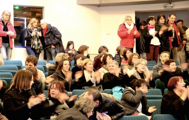 Lors d'une AG des “l’Ormeau”, lundi 3 janvier à la bourse du travail de Tarbes. © Emmanuel Riondé