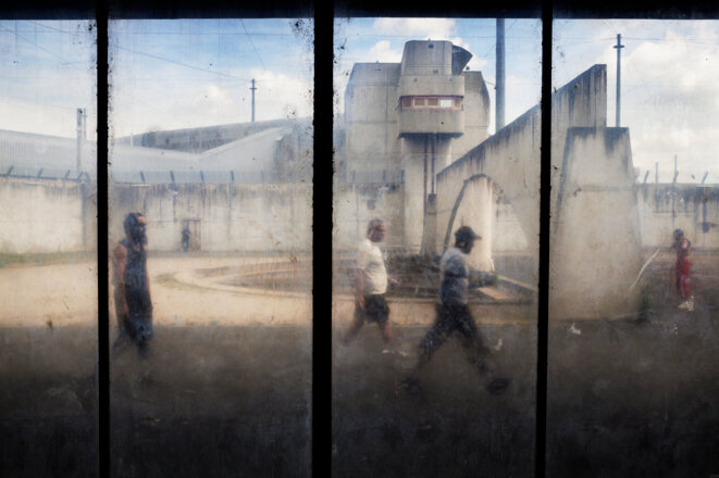 Plan contre la radicalisation: un big brother pénitentiaire