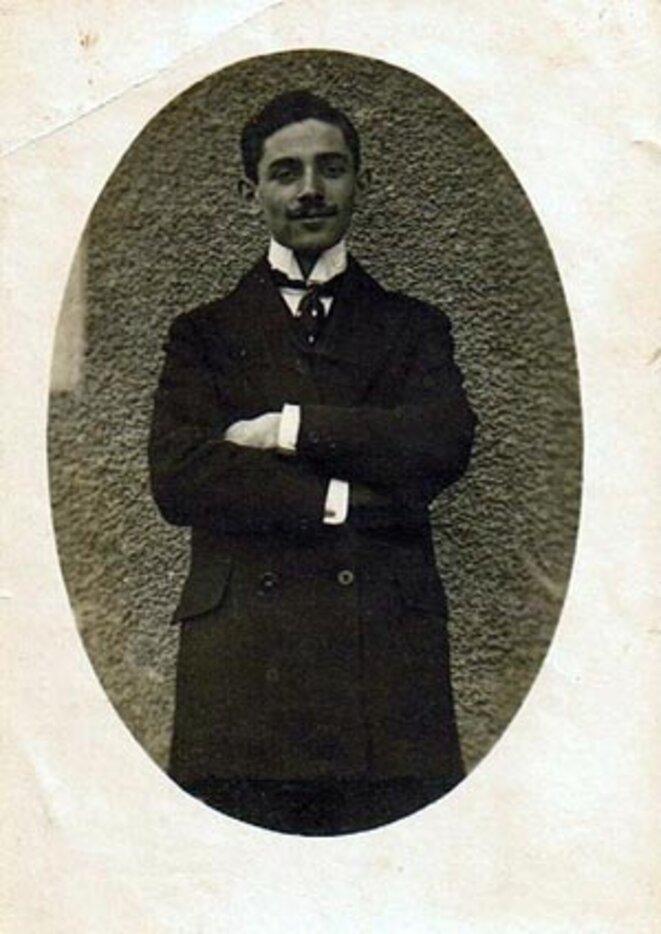 12. Des nouvelles de mon grand-père mettent 65 ans à me parvenir