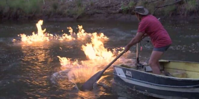 Fuite de gaz dans une rivière en Australie suite à l'exploitation de gaz de couche