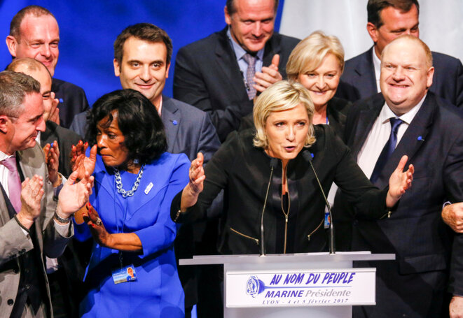 Lors du discours de Marine Le Pen, aux « assises présidentielles » du FN, à Lyon, le 5 février. © Reuters Lors du discours de Marine Le Pen, aux « assises présidentielles » du FN, à Lyon, le 5 février. © Reuters