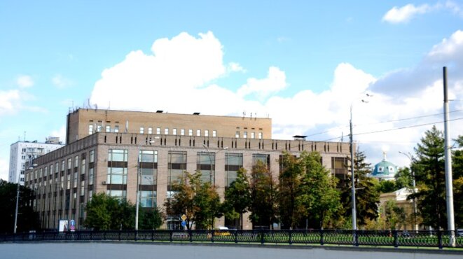 Moscou. Liquidation de la bibliothèque de littérature étrangère.