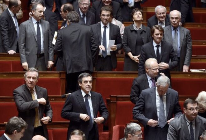 François Fillon, député de Paris, sur les bancs de l'Assemblée nationale © Reuters François Fillon, député de Paris, sur les bancs de l'Assemblée nationale © Reuters