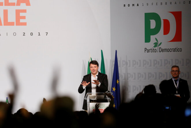 Matteo Renzi lors de la réunion du Parti démocrate, dimanche 19 février © Reuters