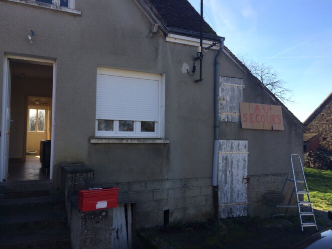 Chez moi depuis juillet 2015 - Dans les champs berrichons. Chez moi depuis juillet 2015 - Dans les champs berrichons.
