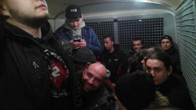 Russie. Défenseurs de La Patrie et déserteurs.